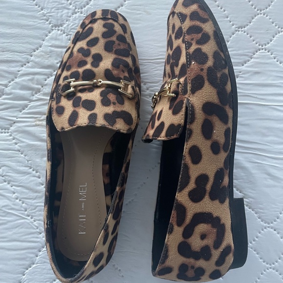 Katie & Mel leopard loafers - Picture 2 of 4